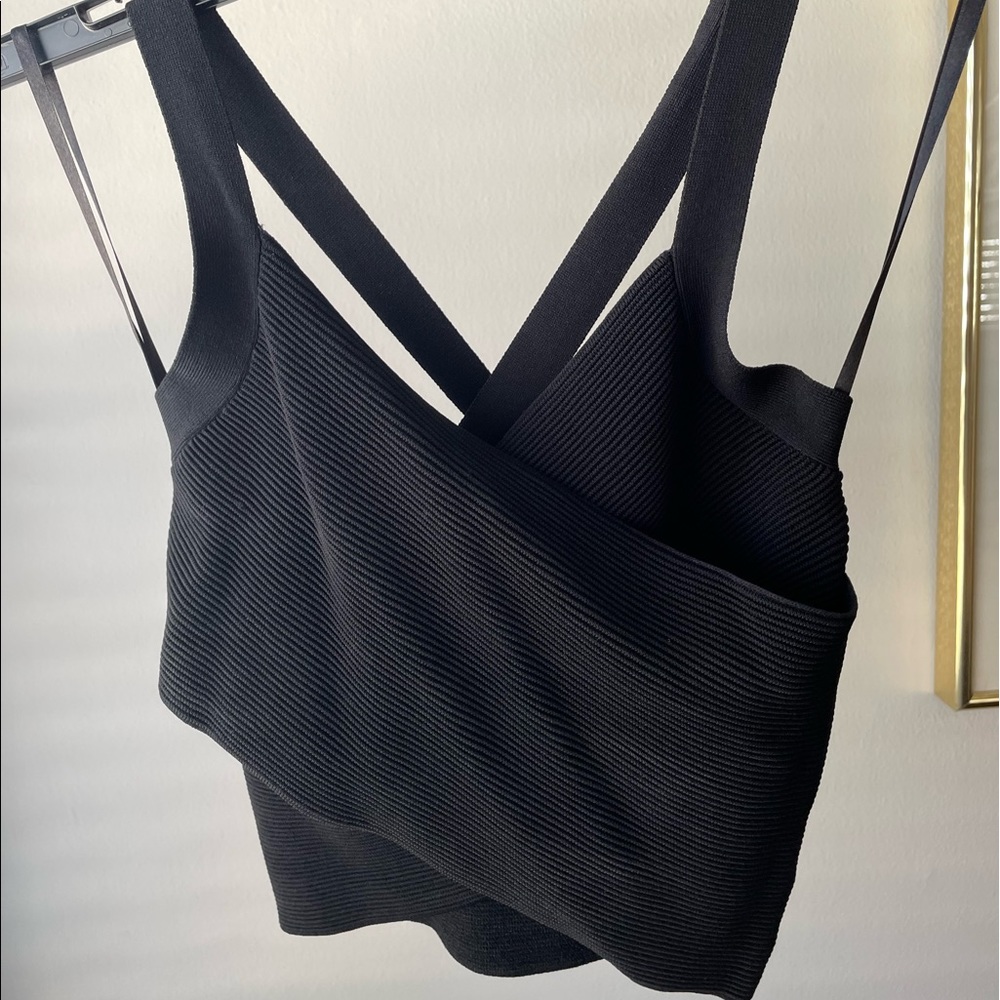 Bebe crop top